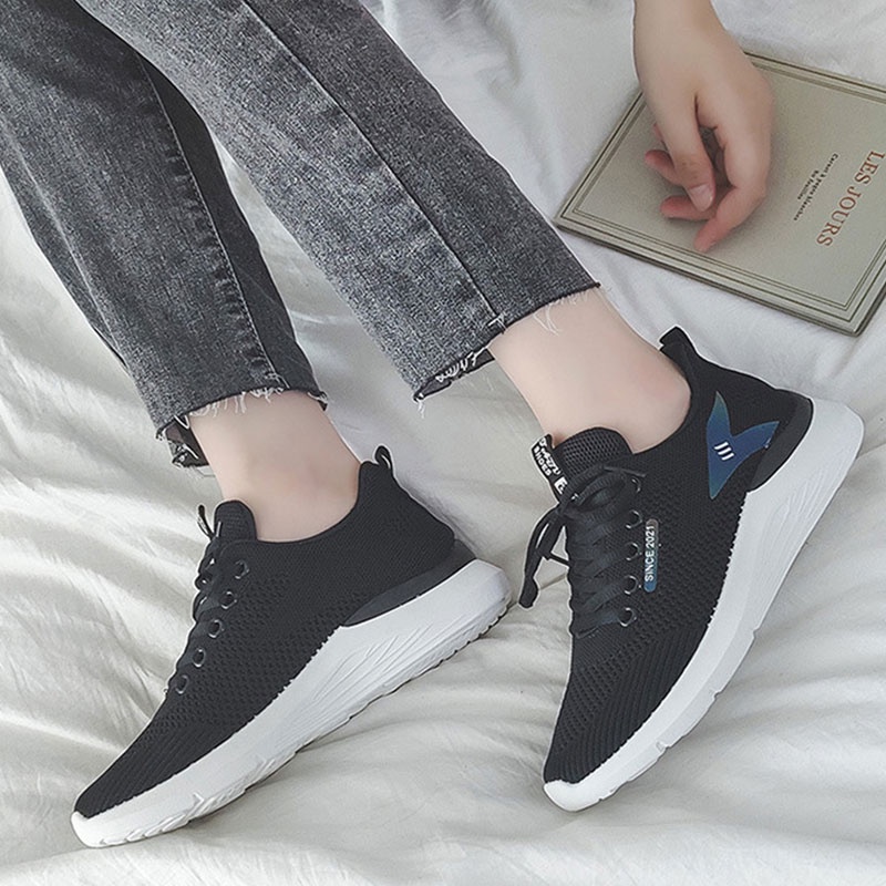 Giày Thể Thao Phối Lưới Thoáng Khí Siêu Nhẹ Chống Trượt Thời Trang Cho Nữ