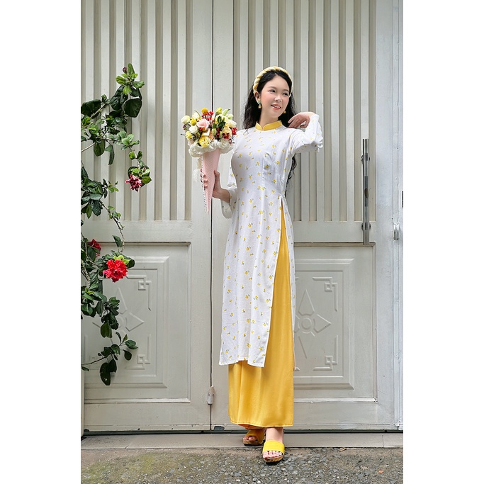 Sumire Store Áo dài linen hoa Ý Nhiên