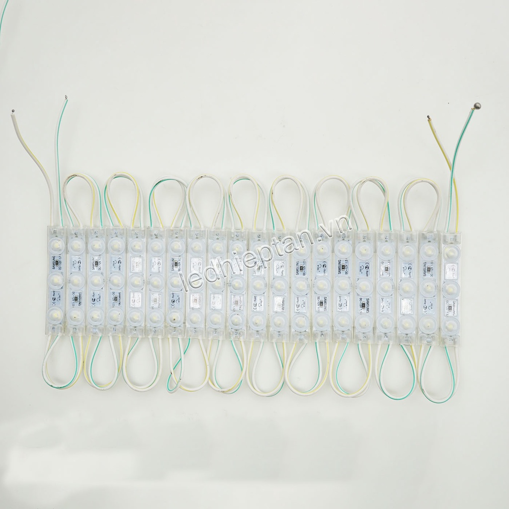 LED Hắc 3 bóng 6012 TRẮNG 1.5 w STW - 1 dây 20 bóng LED 10V