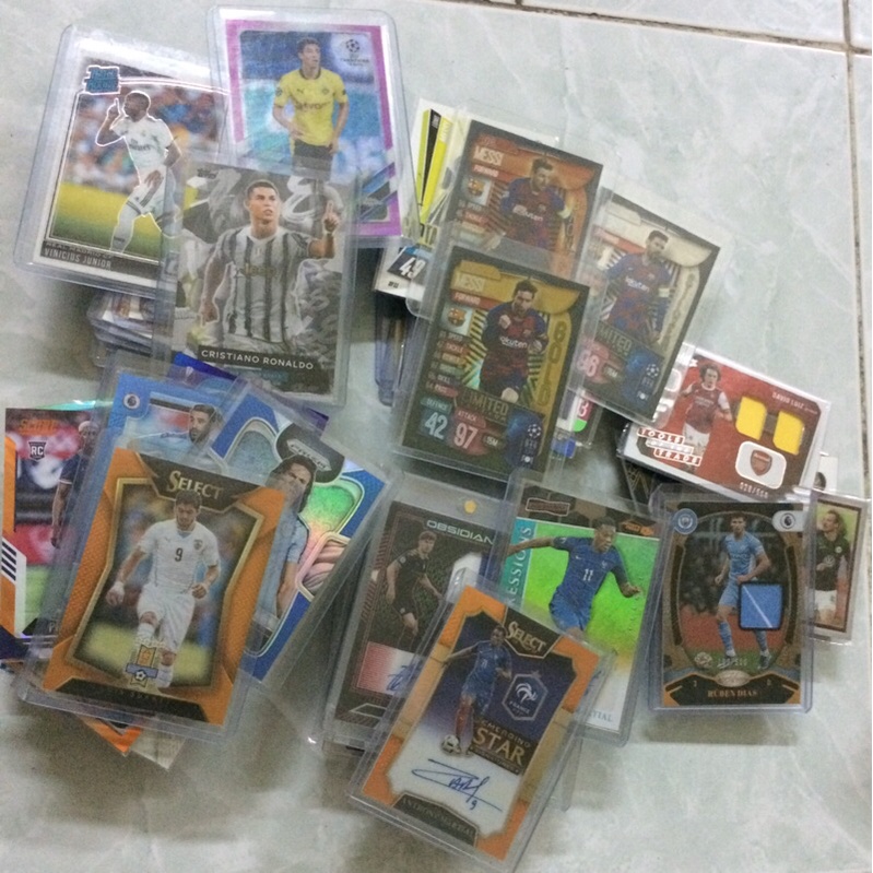 Hộp custom thẻ cầu thủ