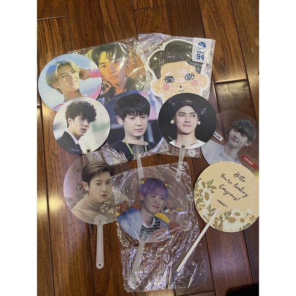 Quạt EXO CHANYEOL ,BAEKHYUN ,SEHUN goods offical