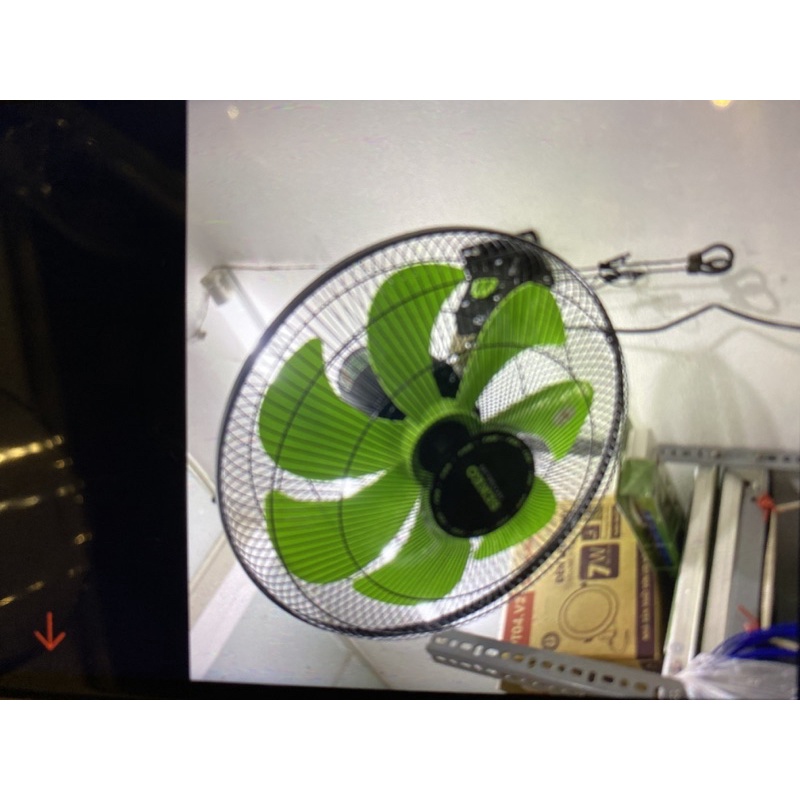 Quạt treo tường Senko 2 dây TC1622 65W 7 cánh, động cơ đồng Chính hãng