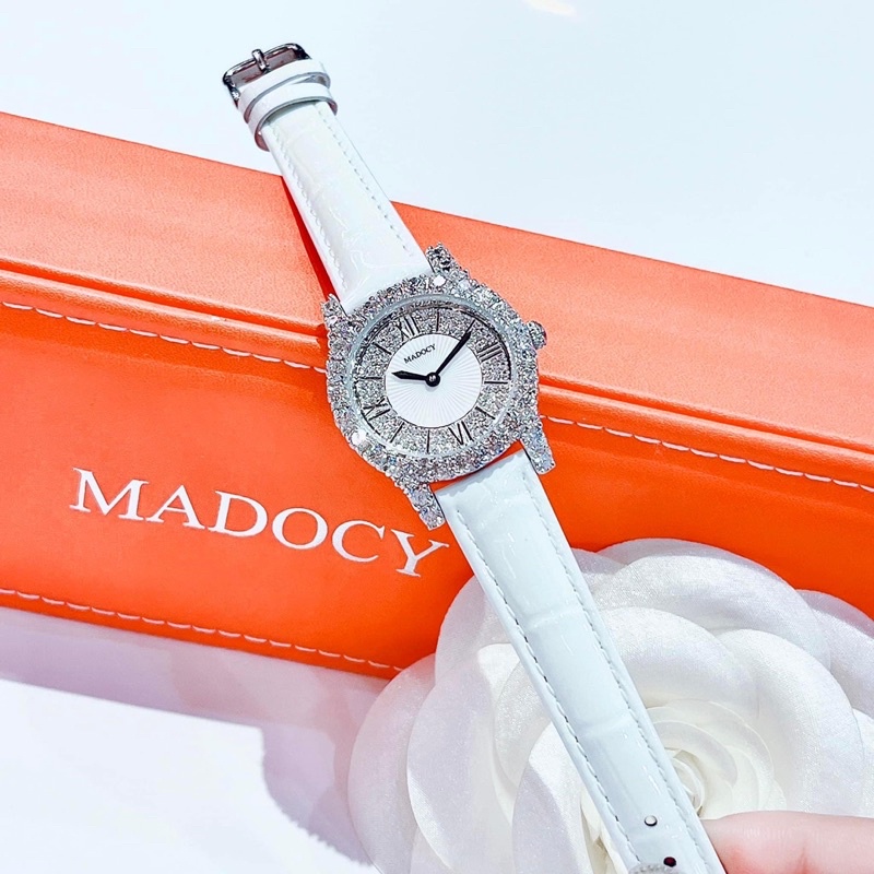 Đồng hồ nữ Madocy M81699