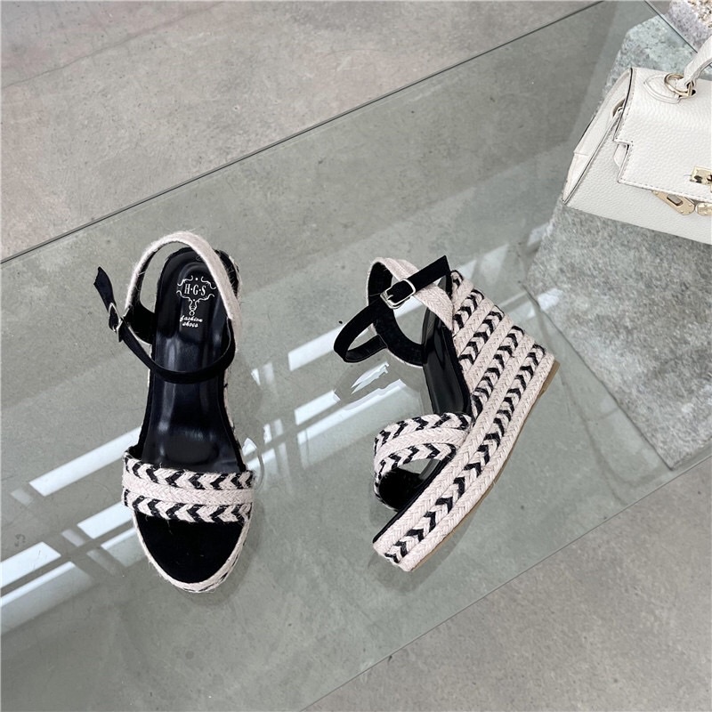 Sandal Colorblock phối dây gai, đế xuồng cao 10cm