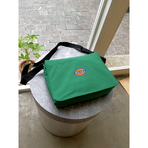 Túi đeo chéo Dickies Local Brand