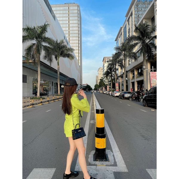 Set sơ mi quần short màu xanh chuối