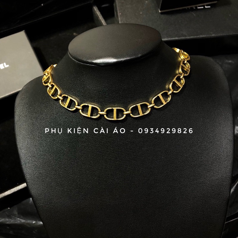 Vòng cổ choker hãng