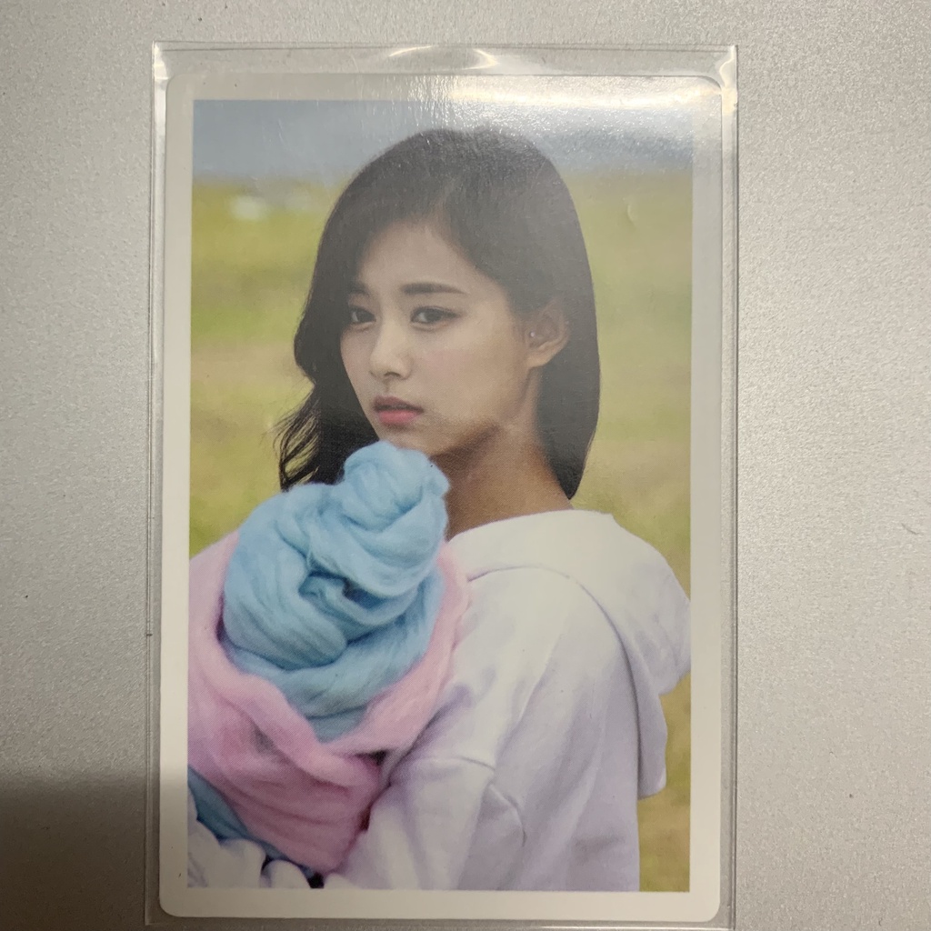 Card Hình Monograph TWICE Tzuyu Hàng Chính Hãng