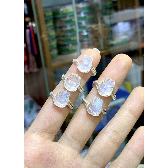 Nhẫn hồ ly mini đá moon cho mệnh Kim Thuỷ