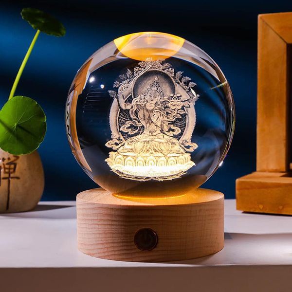 Quả cầu pha lê điêu khắc hình Phật giáo có đèn
