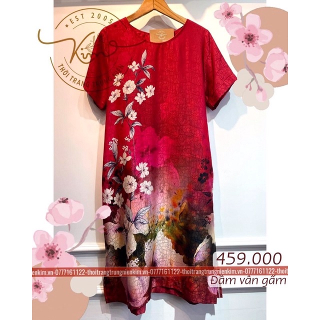 Đầm lụa vân gấm