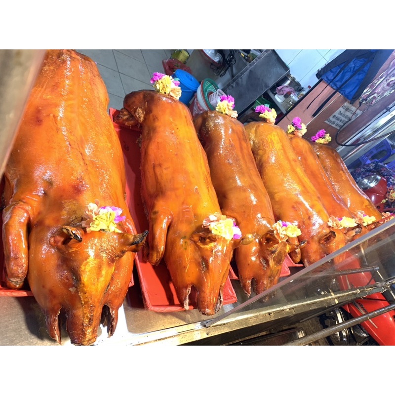 Heo quay nguyên con 10kg -12kg CÚNG CHÙA  BÀ