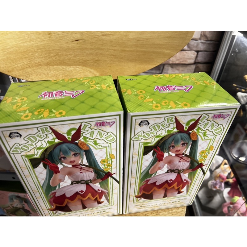 Mô hình hatsune miku wonderland chính hãng taito Nhật Bản