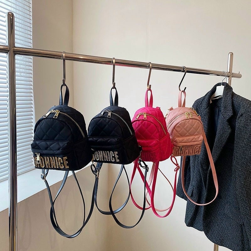 Balo Mochino thời trang nữ