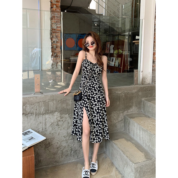 Đầm Voan Hai Dây Dáng Ôm In Hoa Xẻ Tà Thời Trang Xuân Hè Pháp Màu Đen