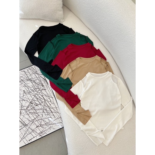 Áo Khoét Vai Tay Dài Thun Gân Dáng Ngang Rốn