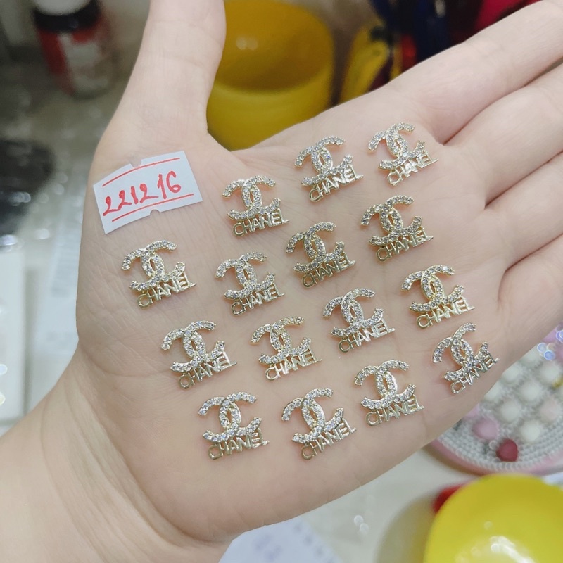 Charm Nail gắn móng tay hàng cao cấp không bay màu