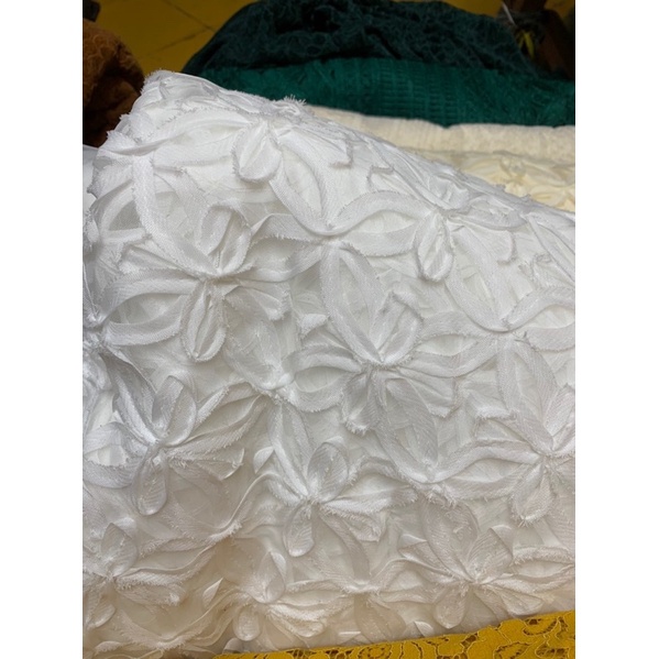 -Ren lưới hoa nổi có 5 màu