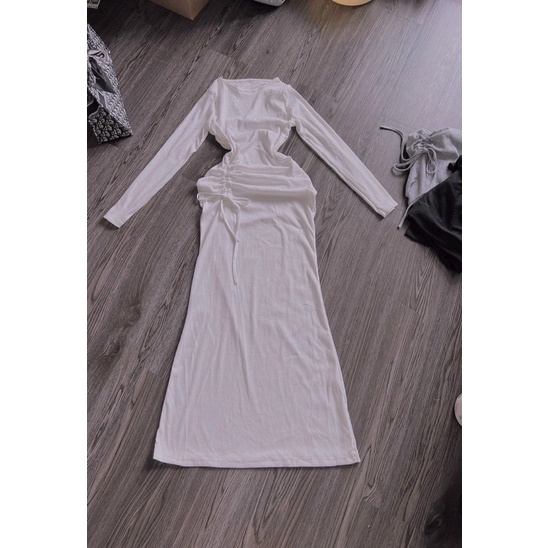 Đầm ôm body cổ tròn tay dài dáng dài rút dây hông cực tôn dáng