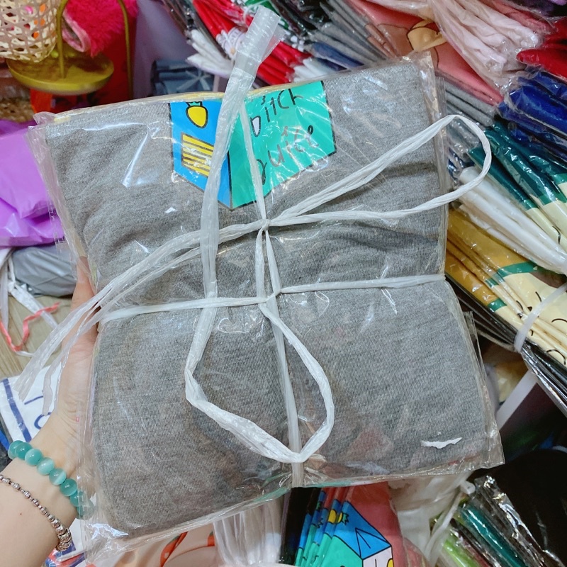 ÁO THUN GIẤY FOM RỘNG