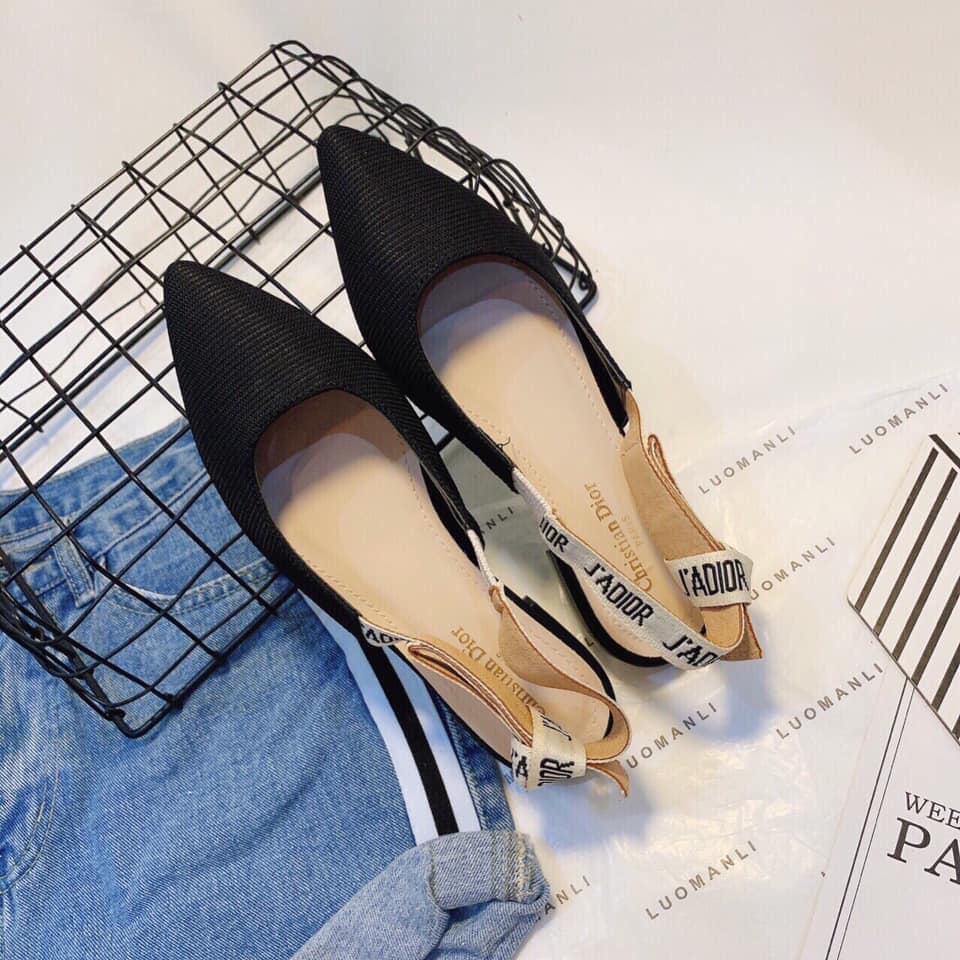 Sandal bệt đế bằng J'adior nơ trắng mũi nhọn