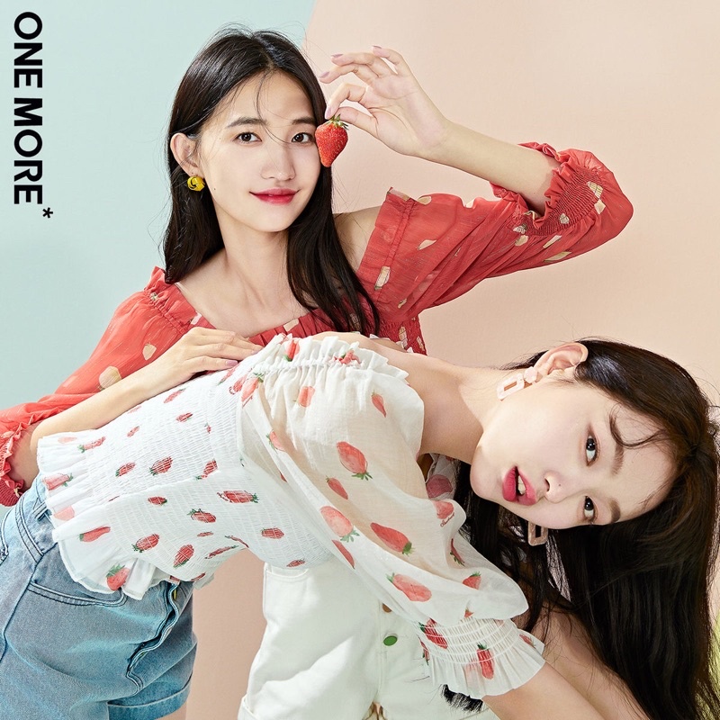 Áo voan trễ vai bo chun One More