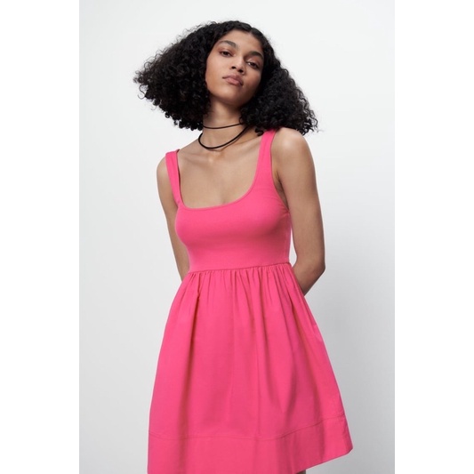 Váy 2 dây hồng Zarraa canh sale