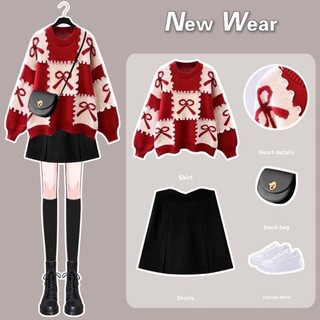 Set áo len đỏ+chân váy đen may mắn năm mới năng động