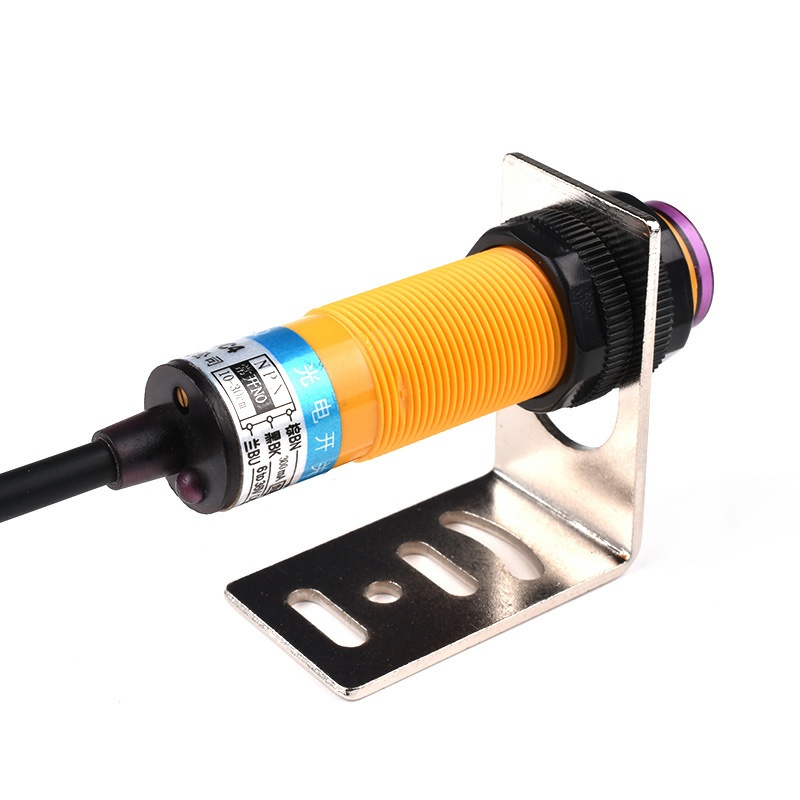 Cảm biến vật cản 2 dây E3F-DS30Y1 Thường mở 10-30cm