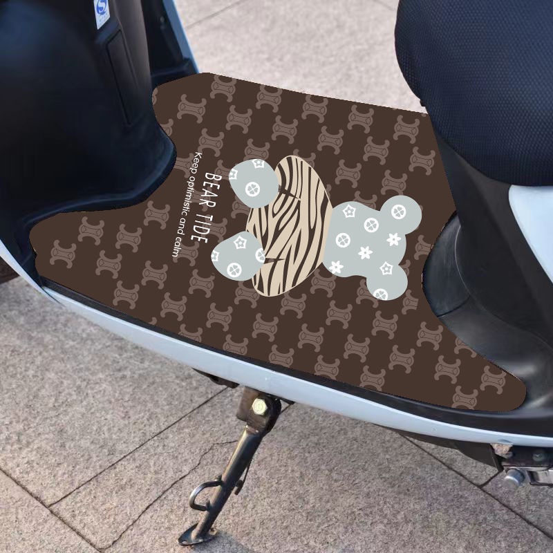 Thảm Chùi Chân Chống Trượt Họa Tiết Hoạt Hình Dễ Thương Dành Cho Xe Điện