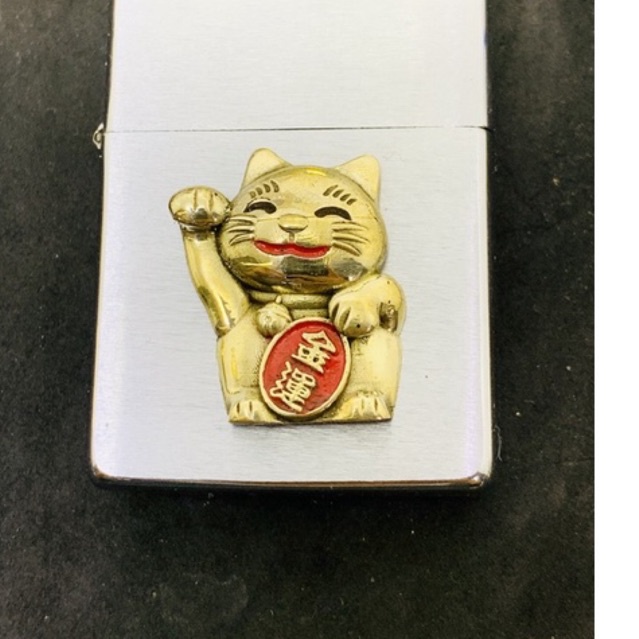 Eblem Mèo Thần Tài dán Zippo