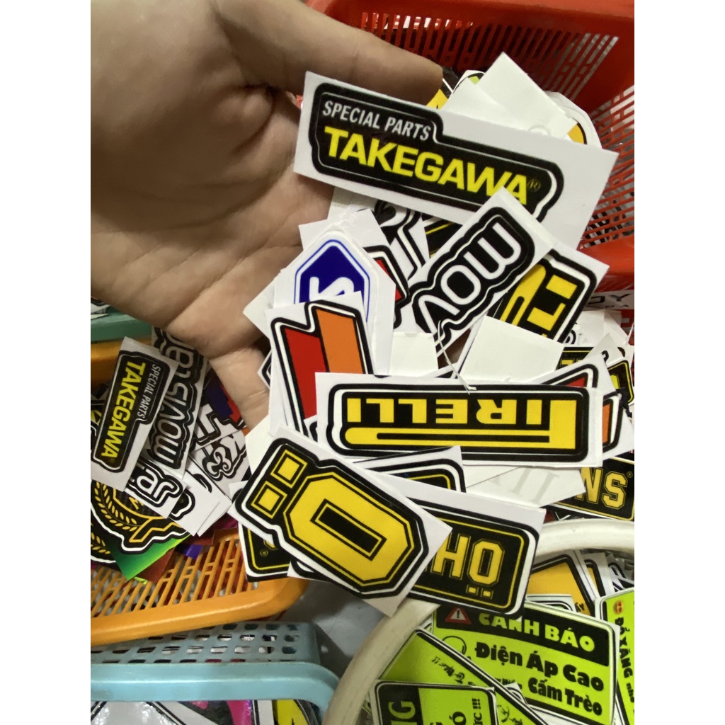 QUÀ TẶNG TRI ÂN KHÁCH HÀNG - TẶNG SET STICKER MINI NGẪU NHIÊN KHI MUA HÀNG