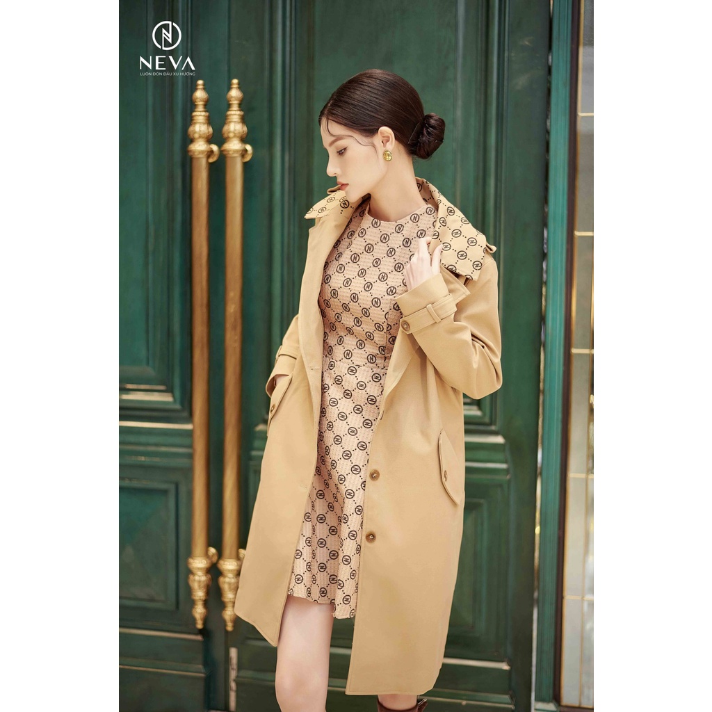 Áo trend coat in logo NEVA ve cổ 22F2W730658H019