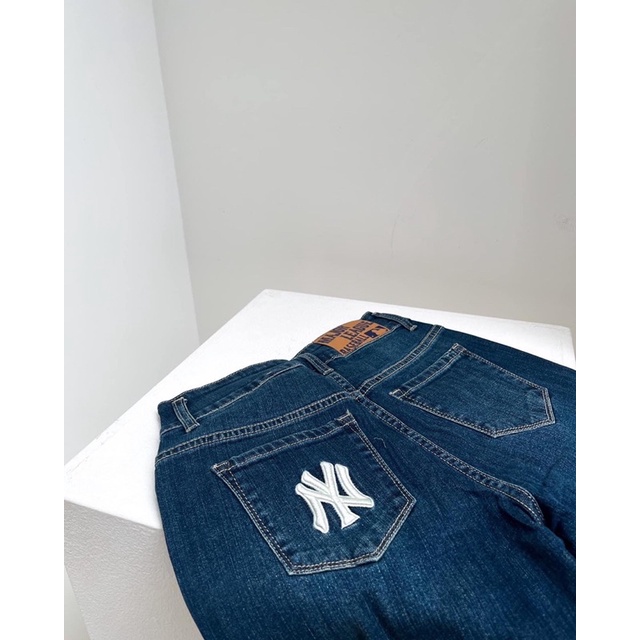 Quần baggy 2 nút MLB thêu logo