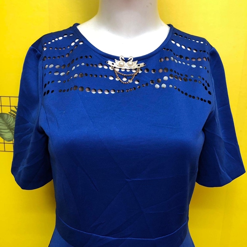 Đầm xoè xanh đính hạt kiểu đồ si 2hand