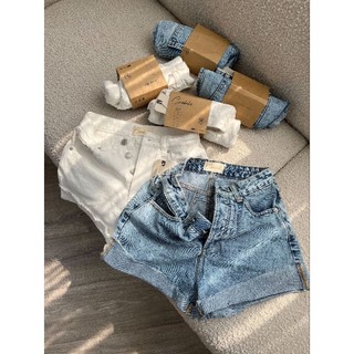 Quần sọt Jean 3 nút Cocobebe