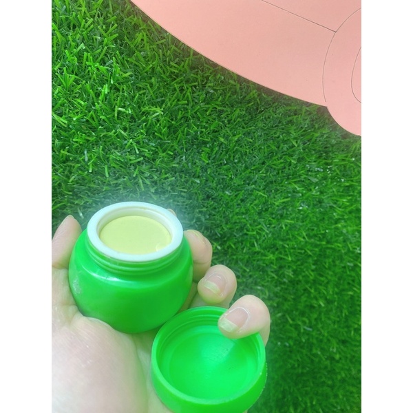 Hoa hồng xanh duyệt Nám trắng da