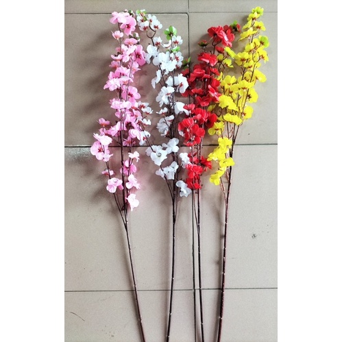 Cành hoa đào hoa mai giả, hoa lụa trang trí decor nhà cửa lễ Tết không khí xuân về