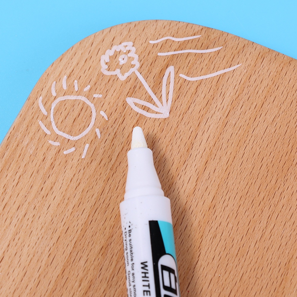 1 Bút Đánh Dấu Chống Thấm Nước Màu Trắng