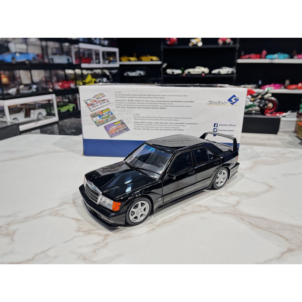 XE MÔ HÌNH MERCEDES BENZ 190E 2.5 - 16 EVOLUTION