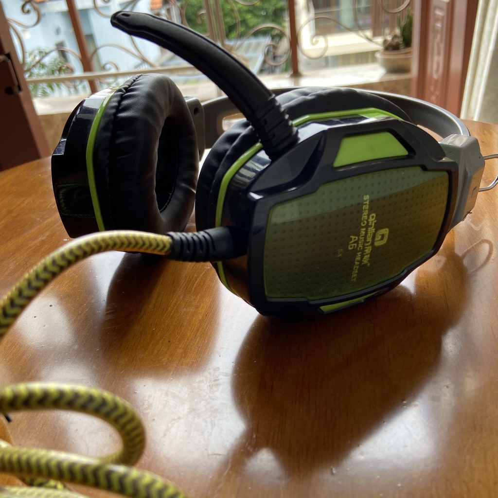 Tai nghe Quilian A6 hàng cũ thu net màu xanh lá