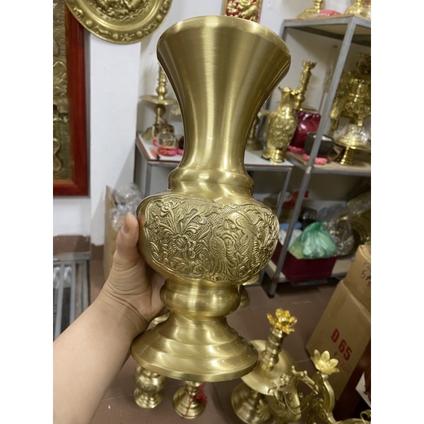 lọ hoa , ống đựng hương bằng đồng cattut cao 30cm