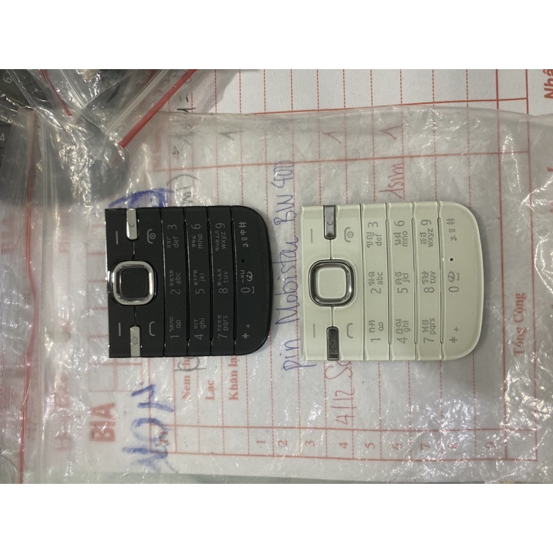 Phím Nokia 6730 đen và trắng!