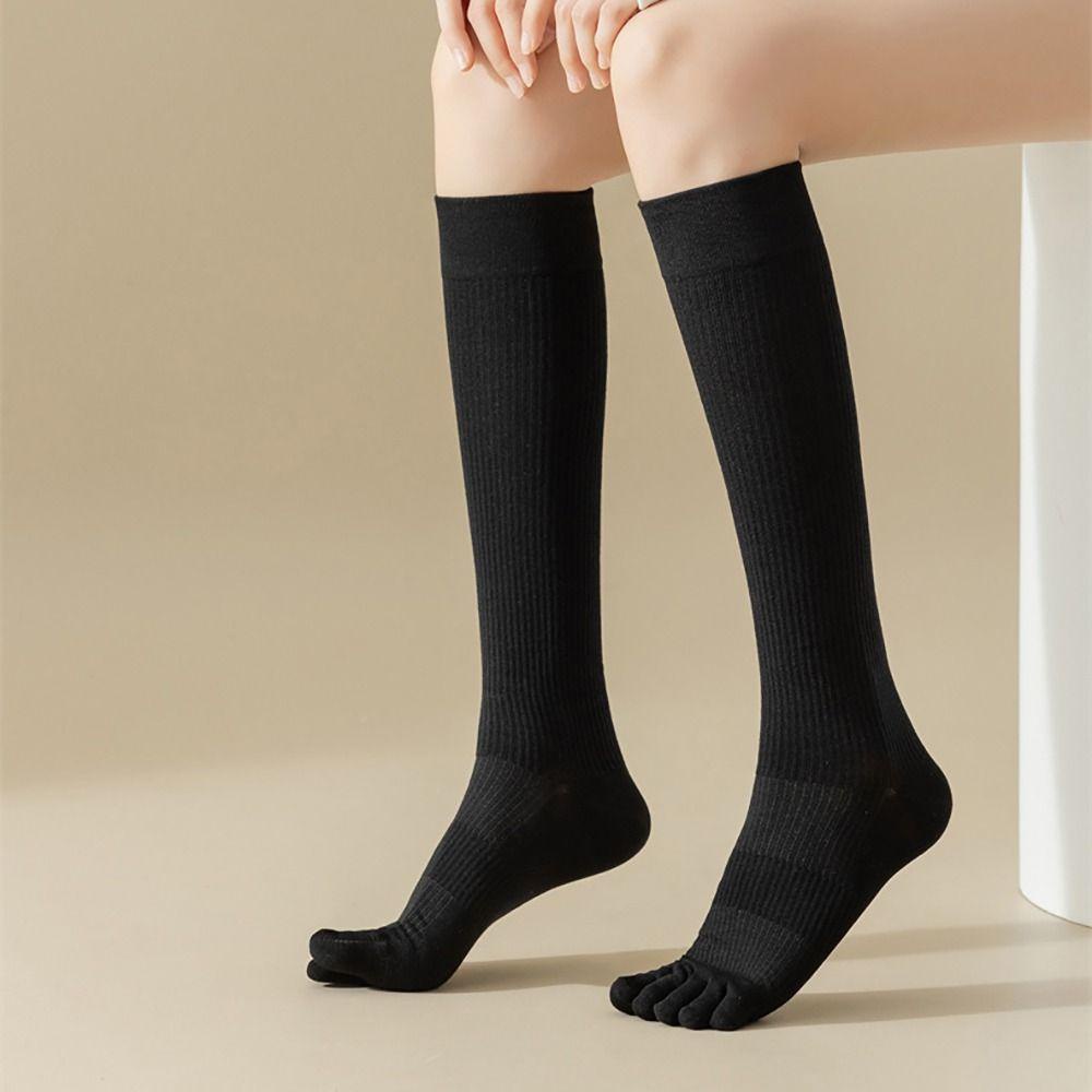 Vớ Thể Thao Dài Dày Dặn Giữ Ấm Màu Trơn Họa Tiết Kẻ Sọc Thoáng Khí WMES15H