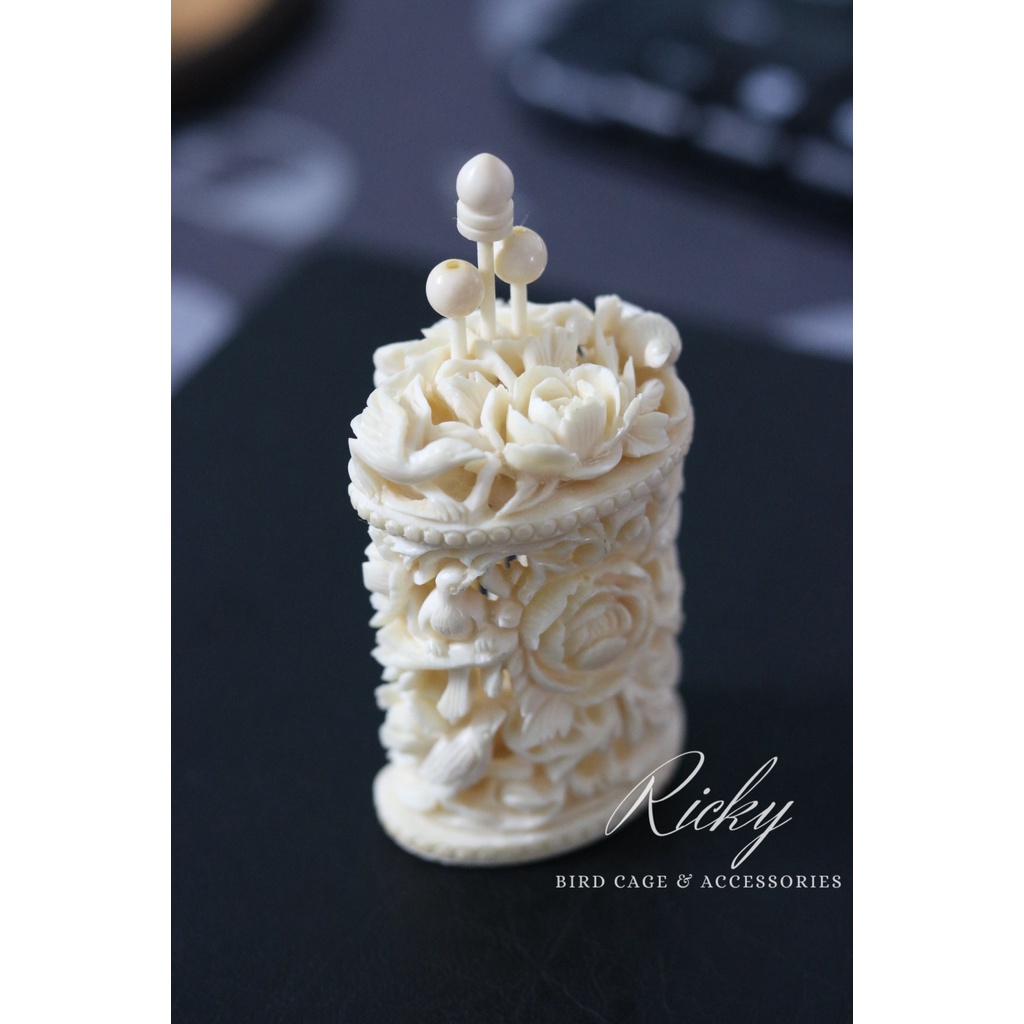 Phụ kiện lồng chim - Grasshopper cage full carved - Bird and flower design - B0NE (X003) RICKY BIRD SHOP
