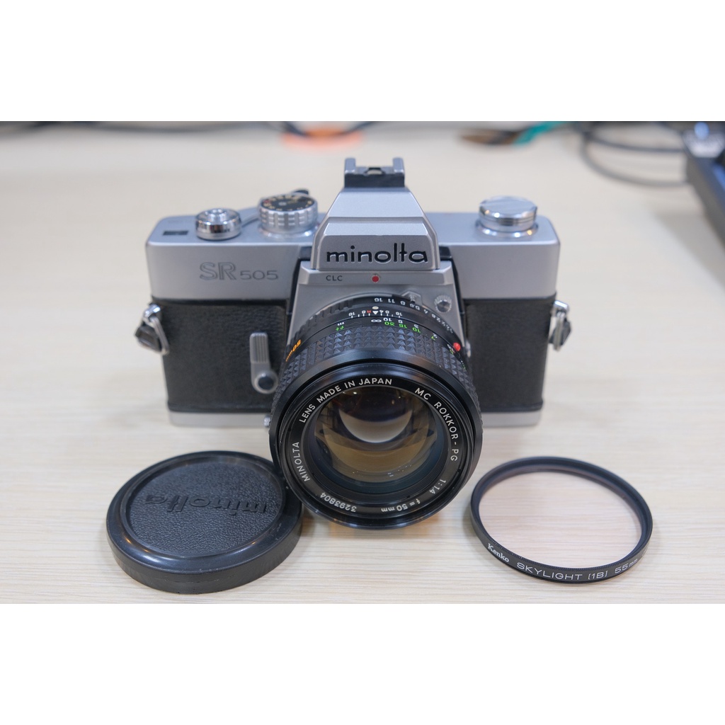 máy ảnh film Minolta sr505