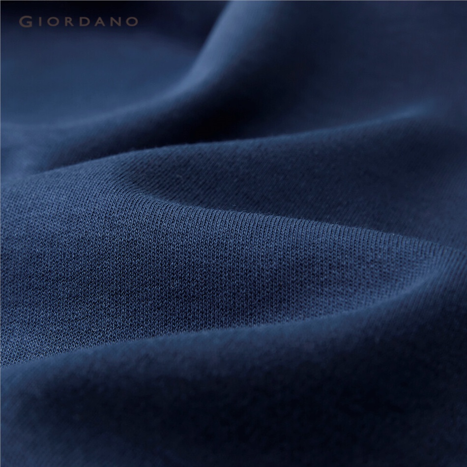 Áo thun GIORDANO 13323201 cổ thuyền tay ngắn màu cho nữ