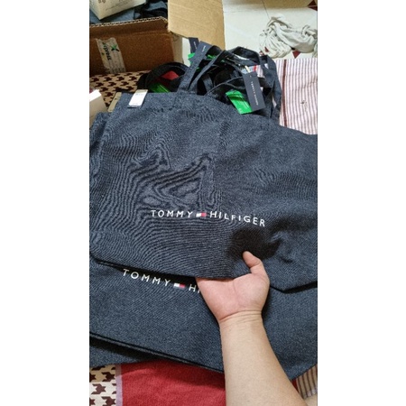 𝗧𝗢𝗧𝗘 𝗕𝗔𝗚 - TOMMY hàng auth chính hãng mua tại Mỹ