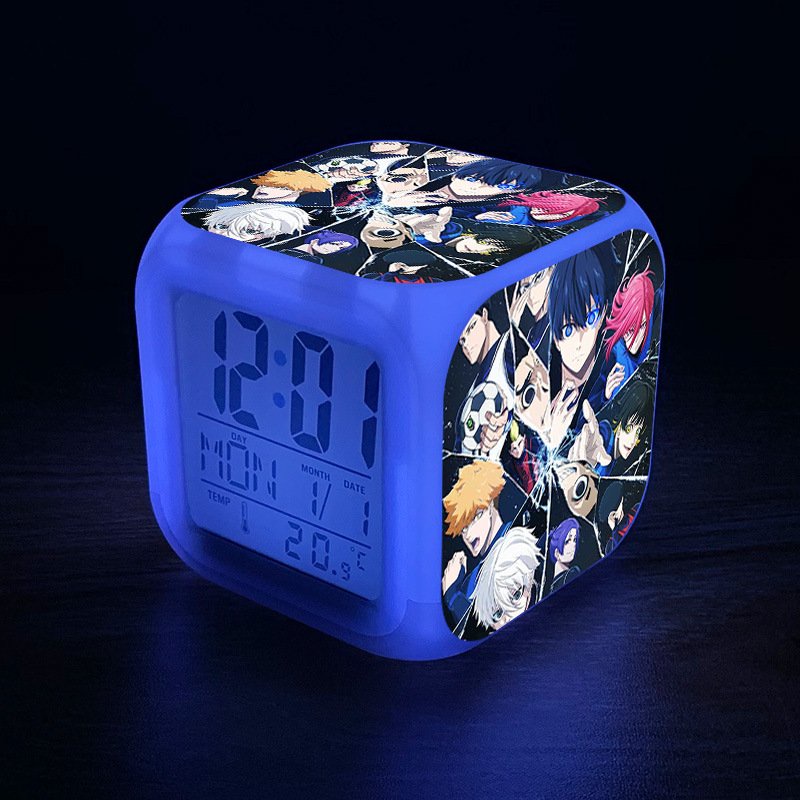 Đồng hồ báo thức để bàn in hình BLUE LOCK anime chibi đèn LED đổi màu