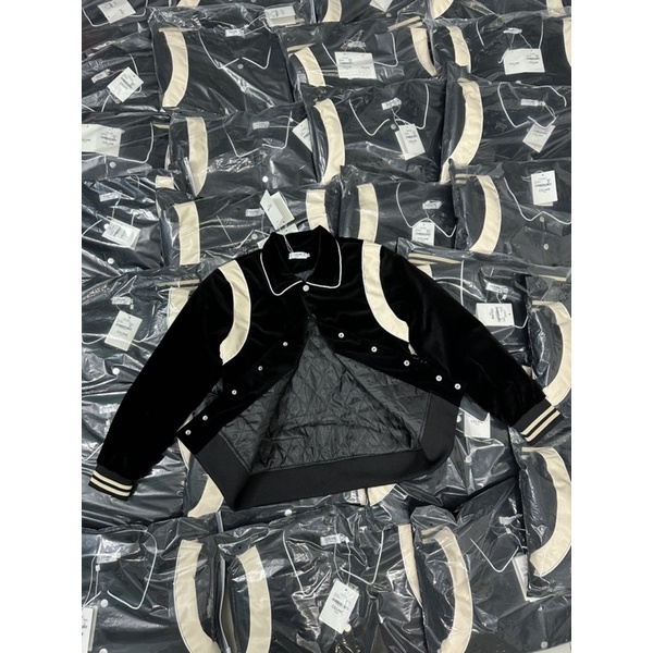 Áo khoác Teddy cổ bẻ pha nách